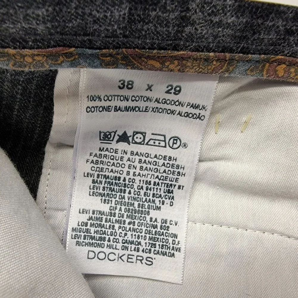 Dockers D2 Signature Khaki Pants - Straight Fit - Flat Front -‎ 38x29 NWT
